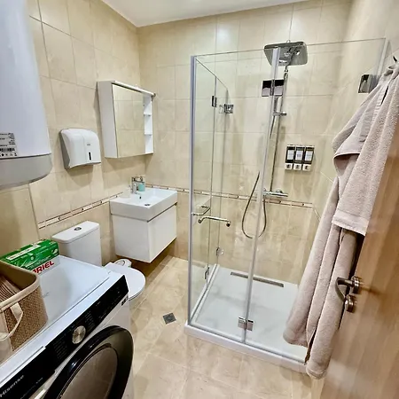 Please Apartman Burgasz