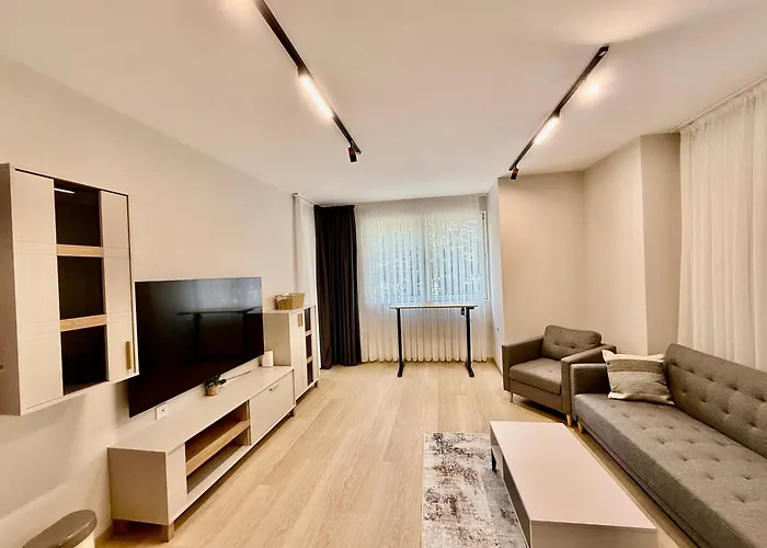 Please * بورغاس